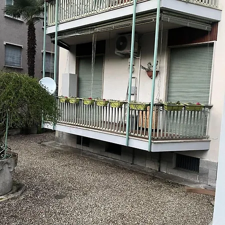 Apartment Casa Elena *