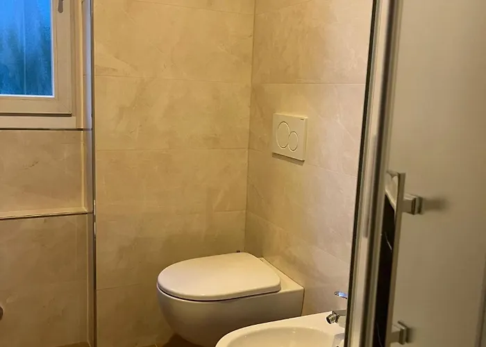 Casa Elena Lägenhet Stresa